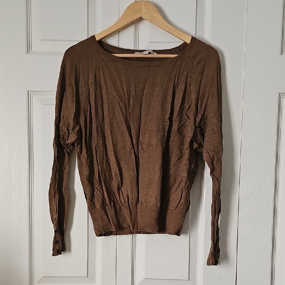 Ann Taylor LOFT Lightweight Brown Button-Cuff Sweater – Size M